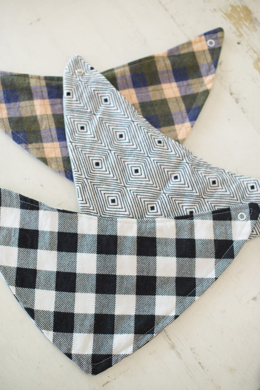 Domestic Fashionista Bandana Bib Tutorial