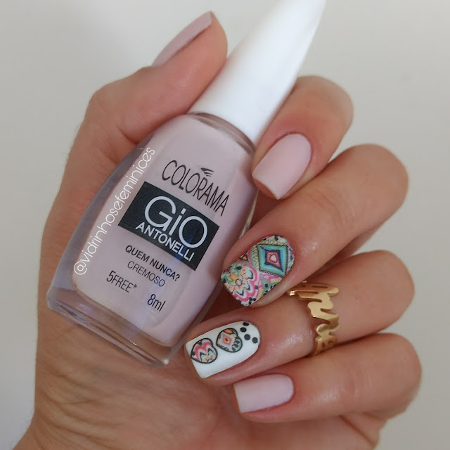 Quem Nunca? Colorama + Base Fosca Anita + Sindy Francesinhas Quem Nunca? Colorama + Base Fosca Anita + Sindy Francesinhas