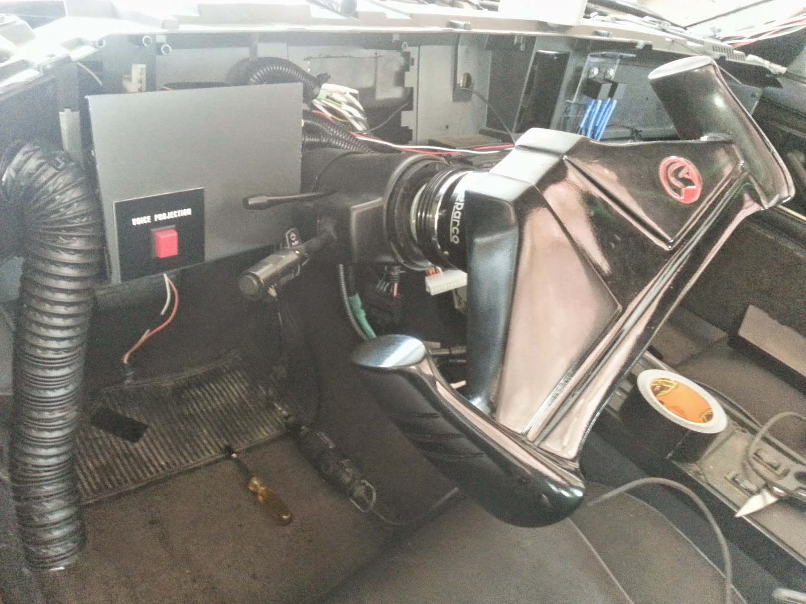 My Knight Rider 2000 project: Voice Projection Unit Power Button Wiring