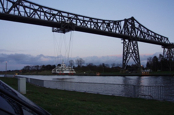 Transporter-Bridge-جسر-ناقل