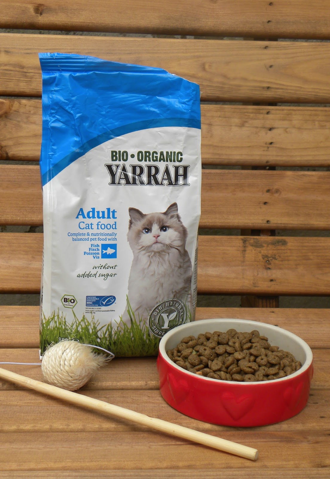 Round in Spirals Yarrah Cat Food Review