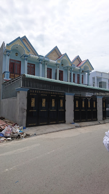 [Image: DSC_0102.JPG]