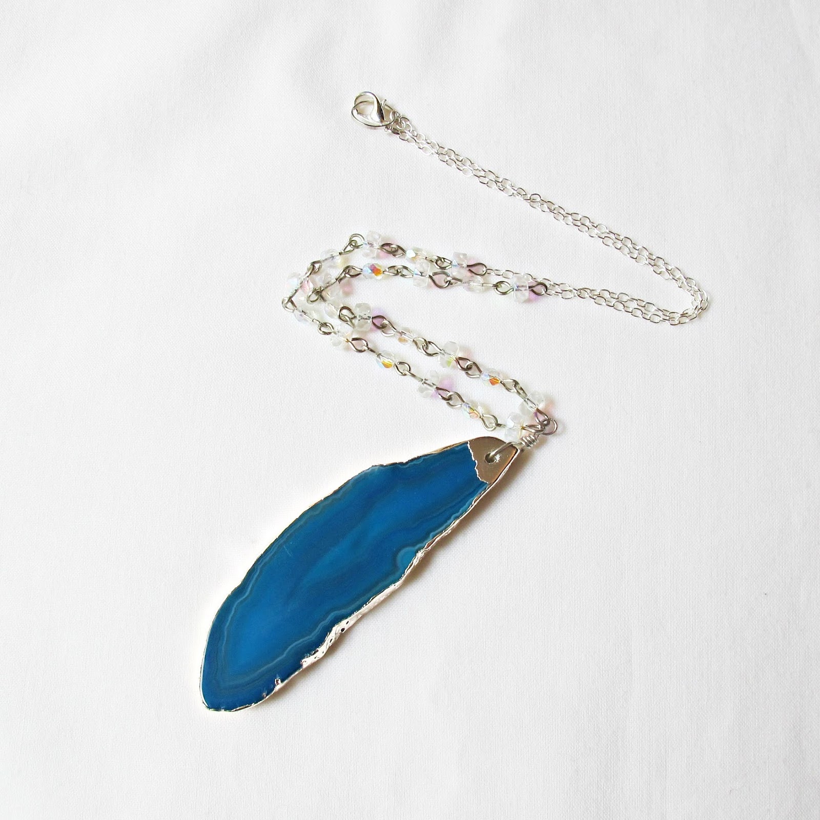 Two Cheeky Monkeys DIY geode slice necklace