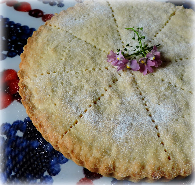 Peppermint Pettitcoat Tails