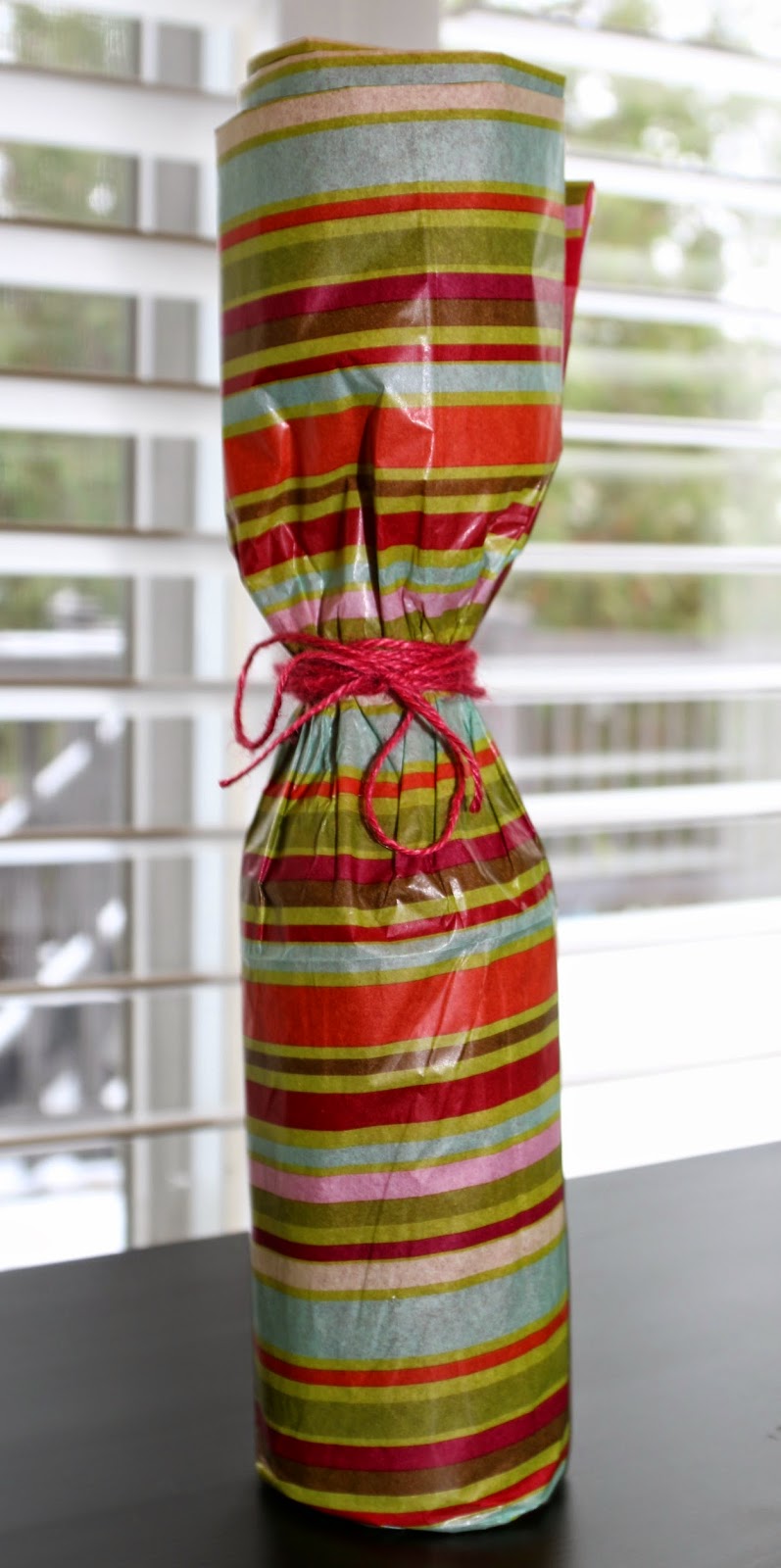 A Touch Of The Unexpected 5 Ways To Wrap A Wine Bottle