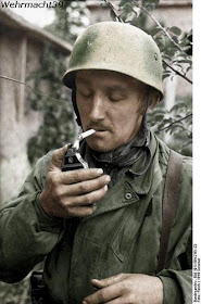 Fallschirmjäger worldwartwo.filminspector.com smoking