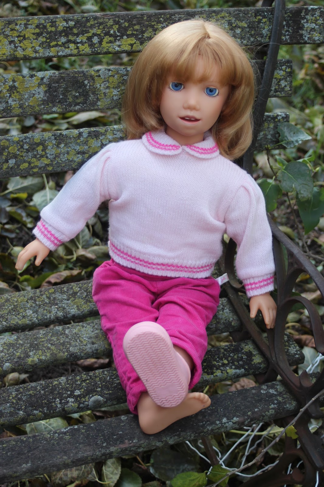 worlds of wonder julie doll