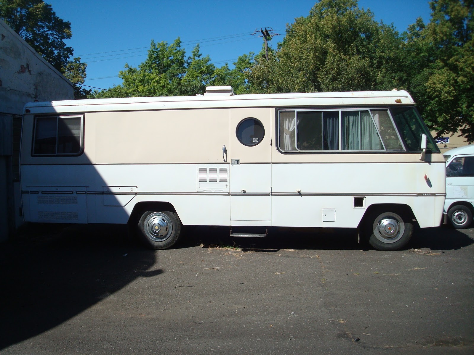 Laughs And Lashings 1973 Dodge Superior Motorhome For Salea Classic