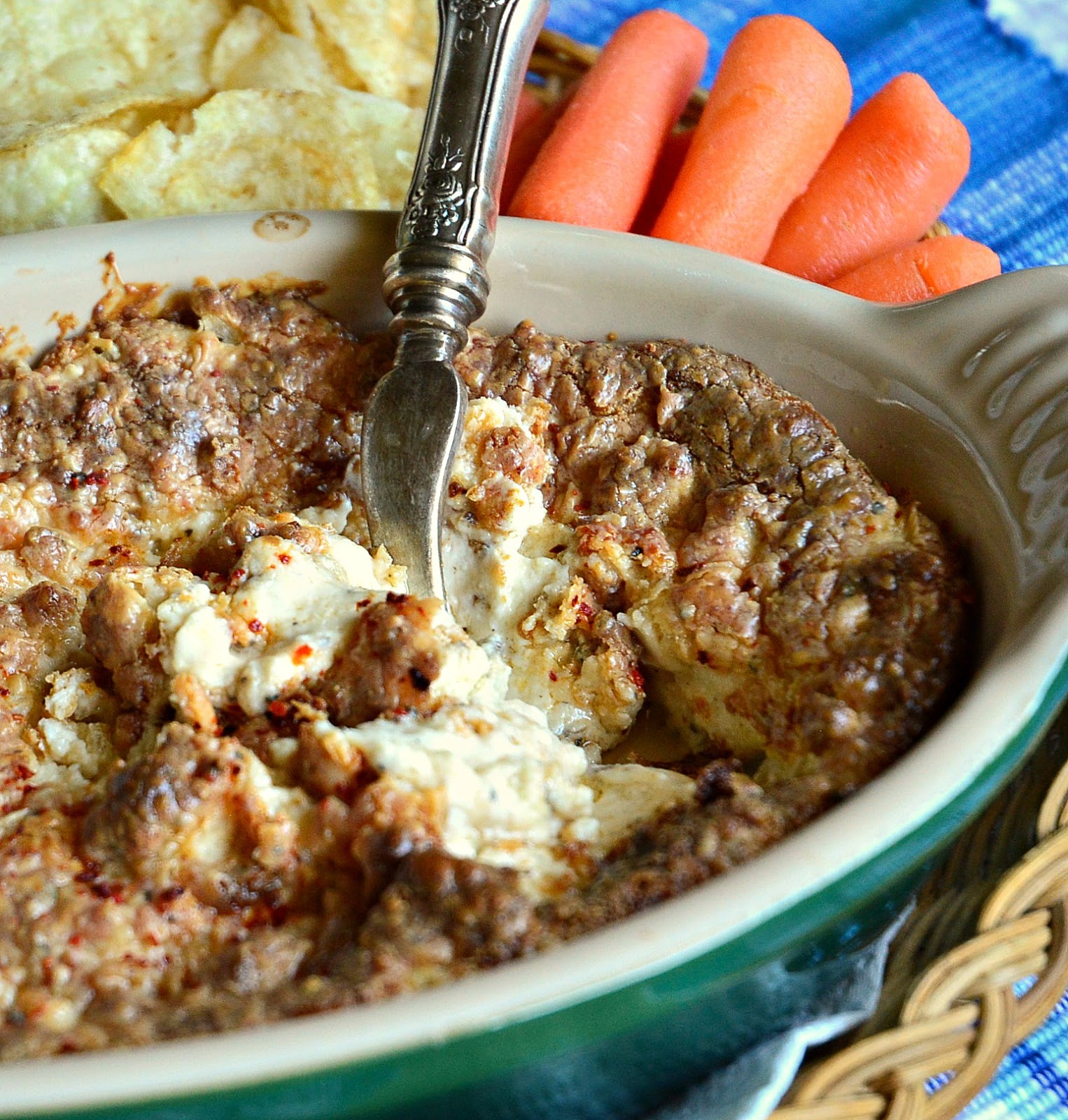 This is How I Cook Baked Onion Dip with Pepper