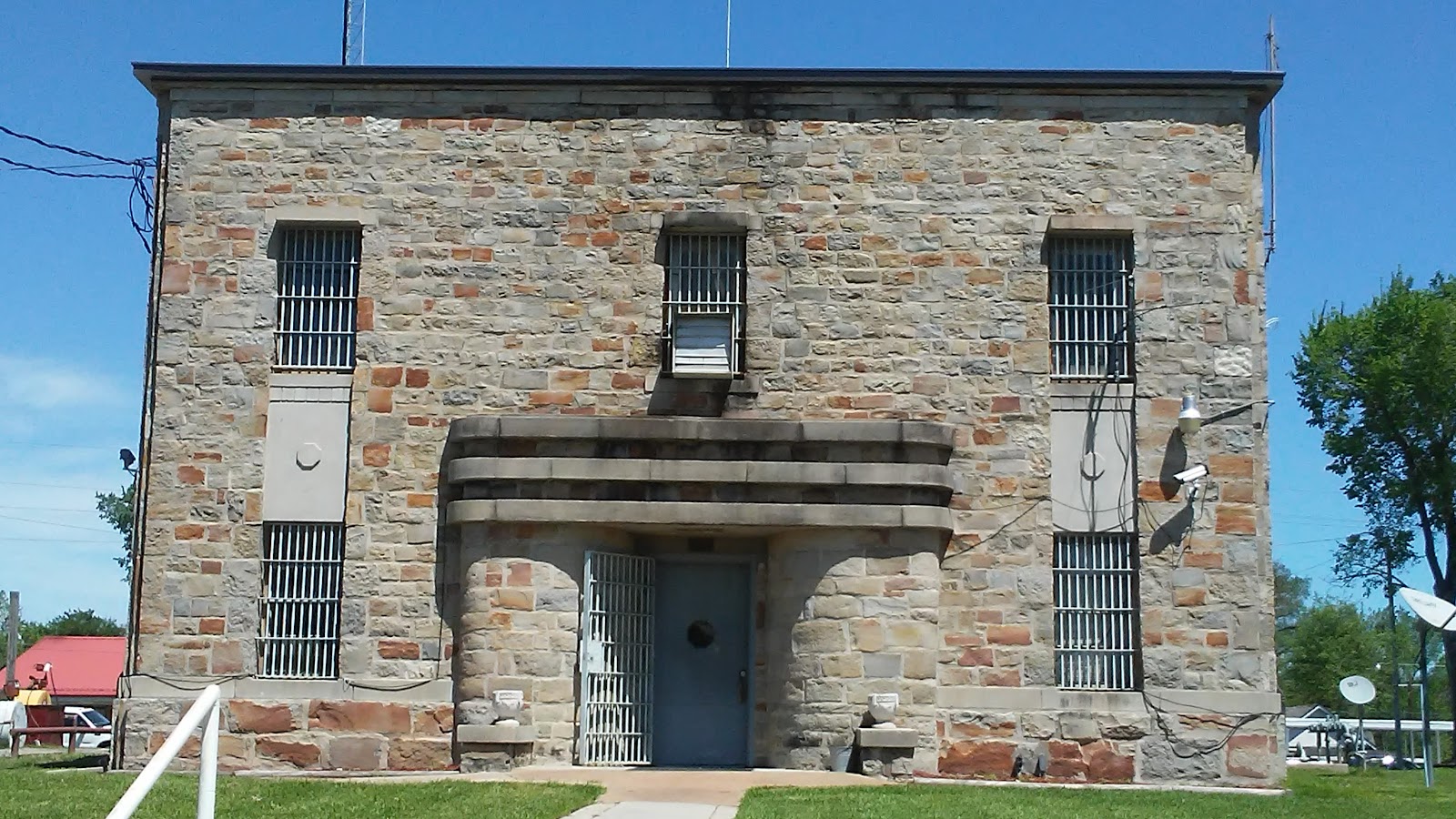 Gone to Texas! 329 Groveton, Texas