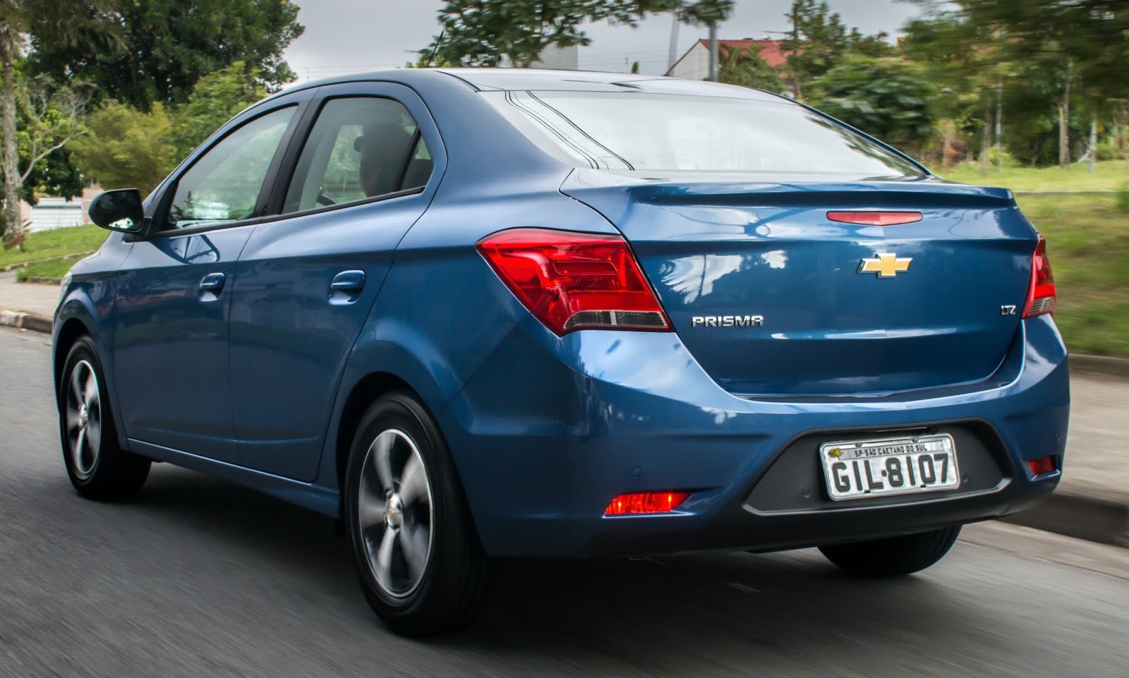 Chevrolet Prisma 2018 traz novidades em todas versões