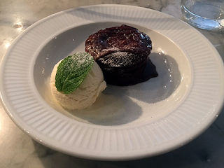 Chocolate fondant - Côte Edinburgh. Chocolate fondant - Côte Edinburgh.