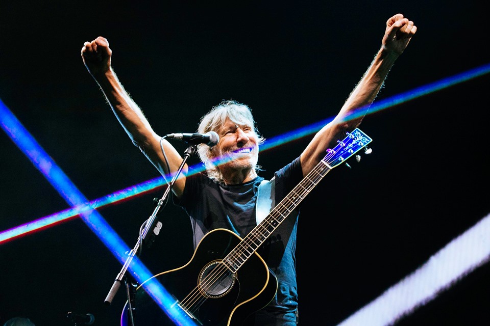 Concert Us And Them Roger Waters hennemusic