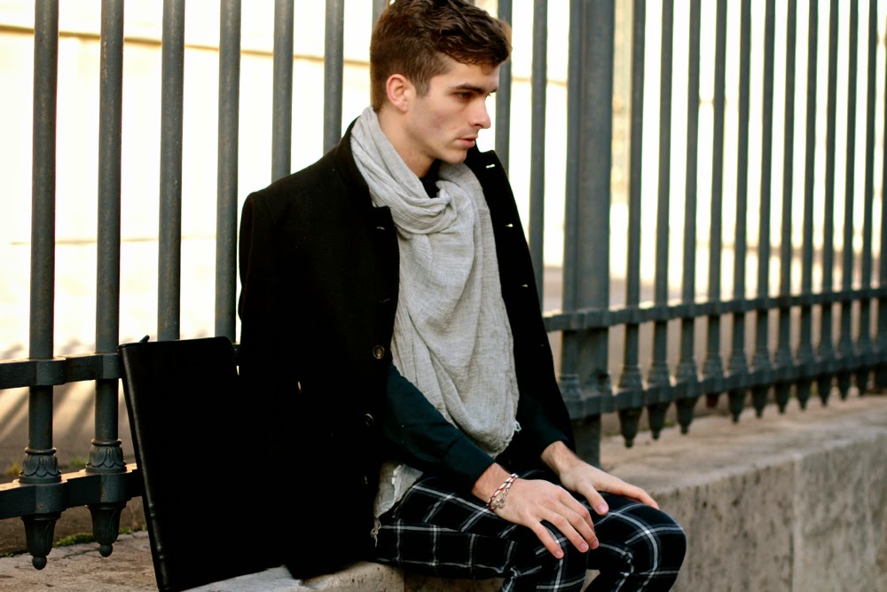Fashops Jacket // Givenchy Shirt Chemise // Pantalon à carreaux Checked Pants // Lacoste Derbies // The Heart Of Influence Bracelet // American Vintage Scarf Écharpe // Blog Mode Style Homme Mensfashion