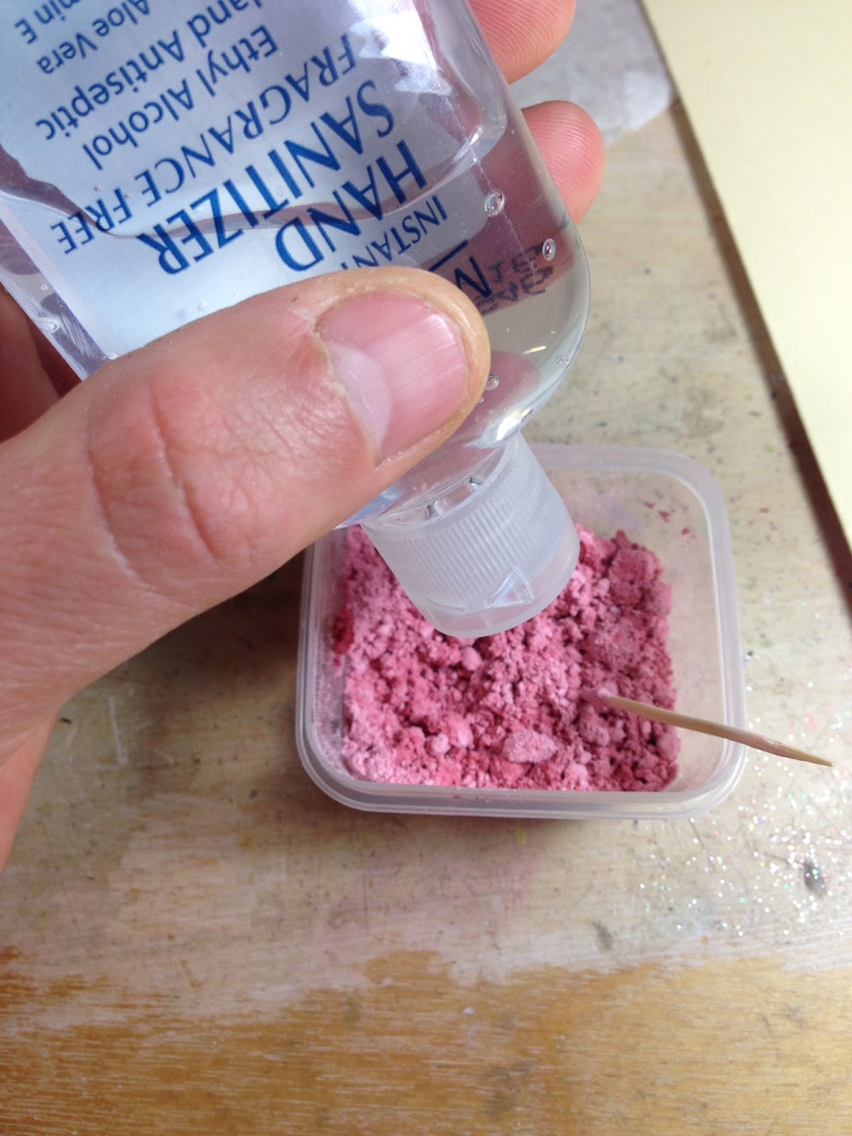 365 Designs HOW TO MAKE ERASABLE LIQUID CHALK for Painting, Stencils