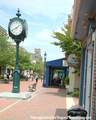 Shopping at the Washington Street Mall in Cape May, New Jersey