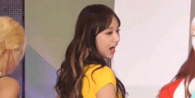 루다(우주소녀)를 사랑한(?) 나방군.. | 인스티즈