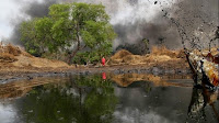 Nigeria: Quand Shell admet une pollution pétrolière en 2008 bien plus importante que prévu mais sans donner de chiffre 0_1415855468shell_oil_spill_nigerianeye_news