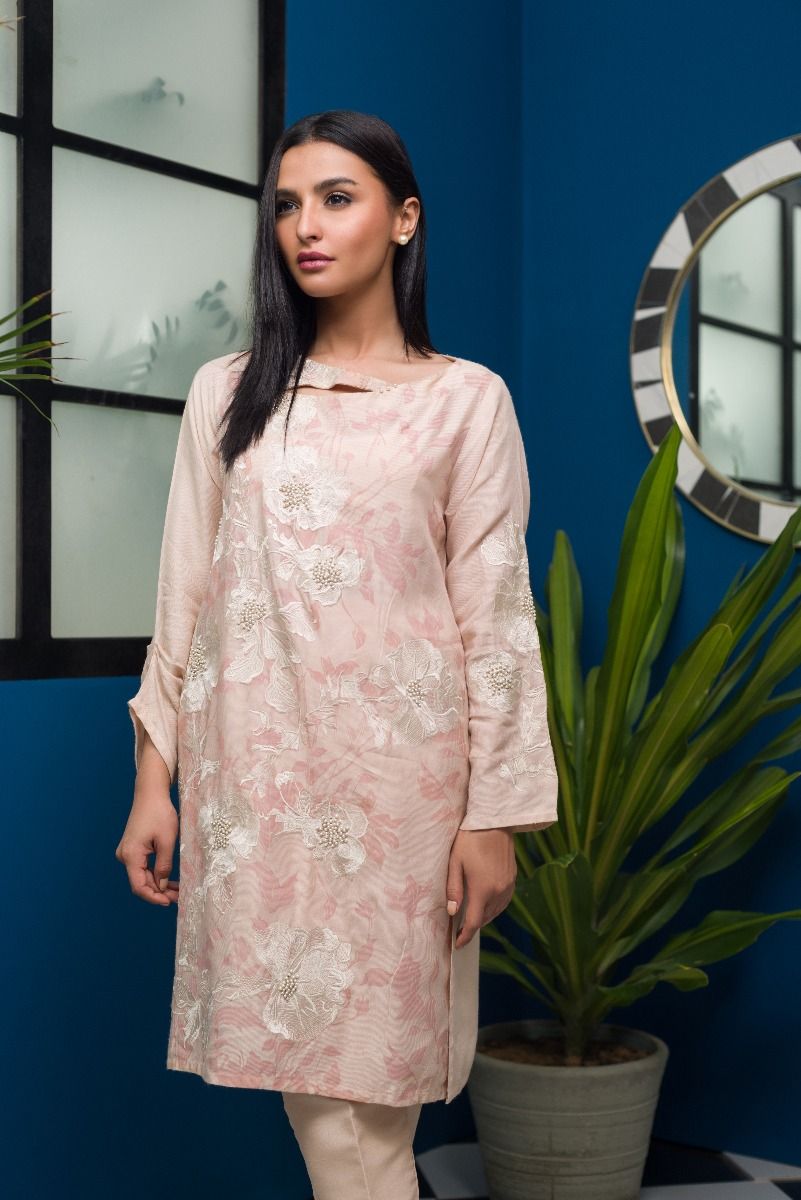 Gul Ahmed Ideas Pret Formal Collection 2018 GLAMOUR1825 SKU WAP18