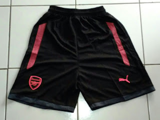 Celana Arsenal 3rd 2017/2018 Jual Celana Arsenal 3rd 2017/2018 di toko jersey jogja sumacomp, murah berkualitas