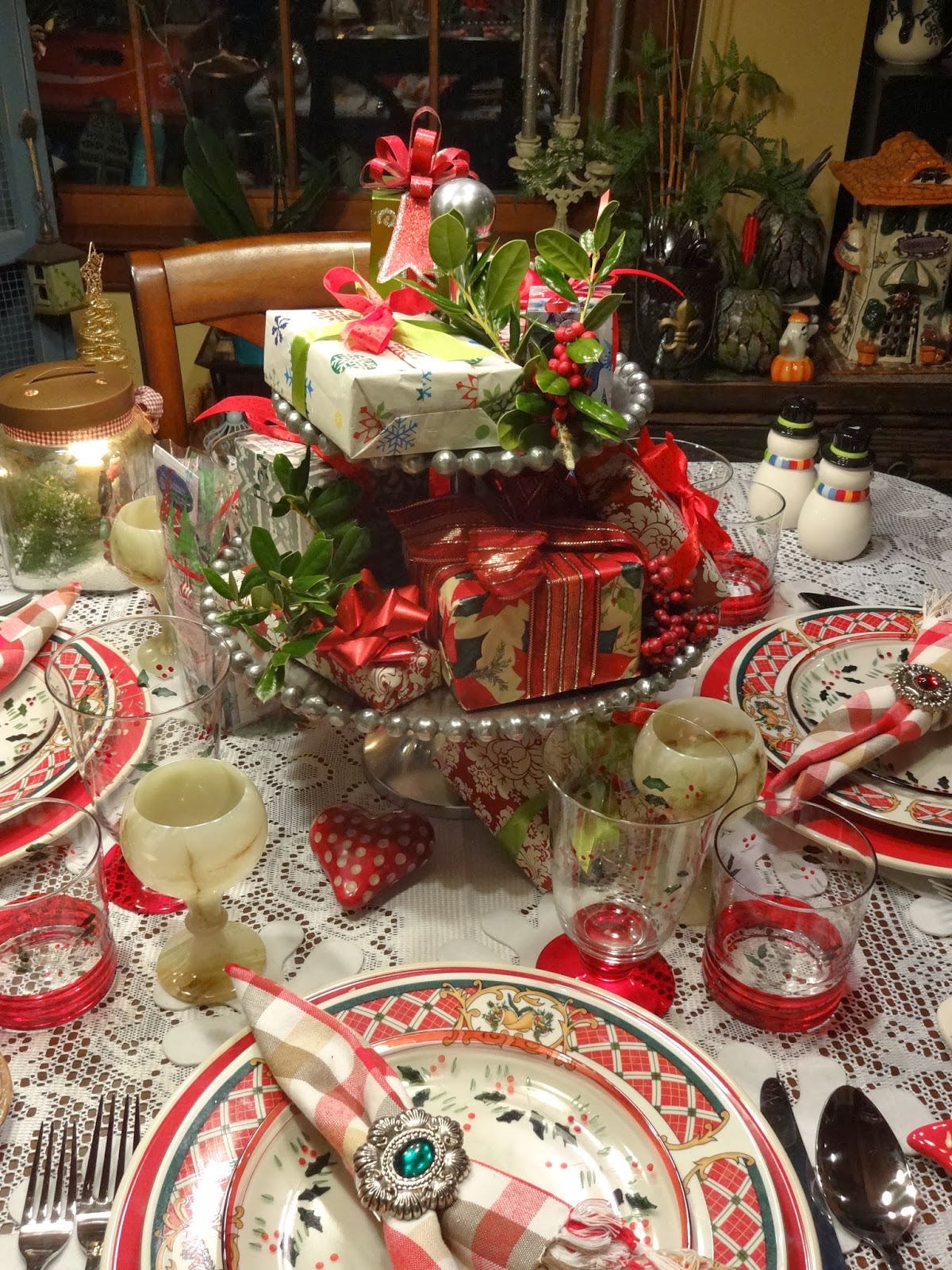 Christine's Home and Travel Adventures: Christmas Centerpiece Copycat
