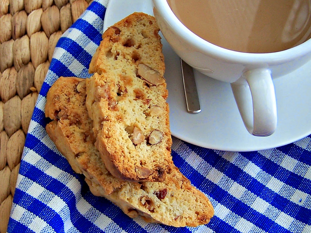 OllaPodrida Toffee Almond Biscotti