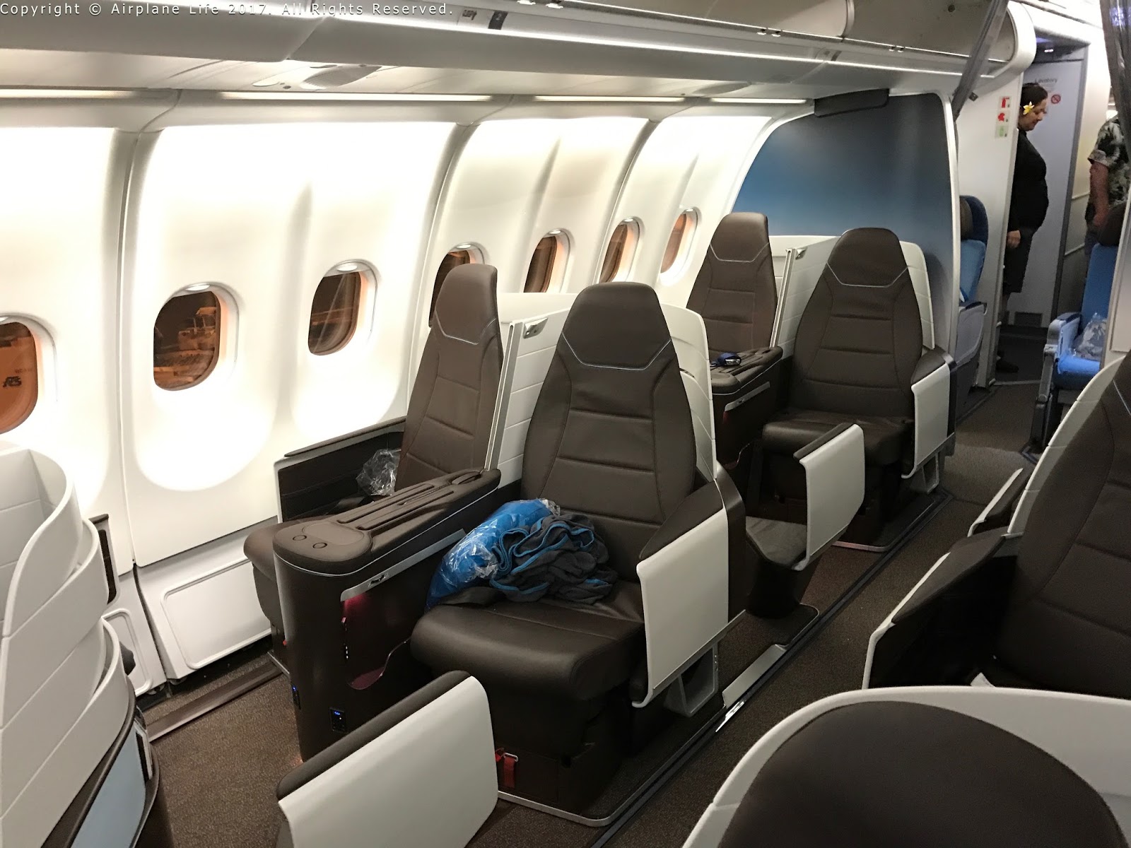 Airplane Life Hawaiian Airlines First Class Hawaii