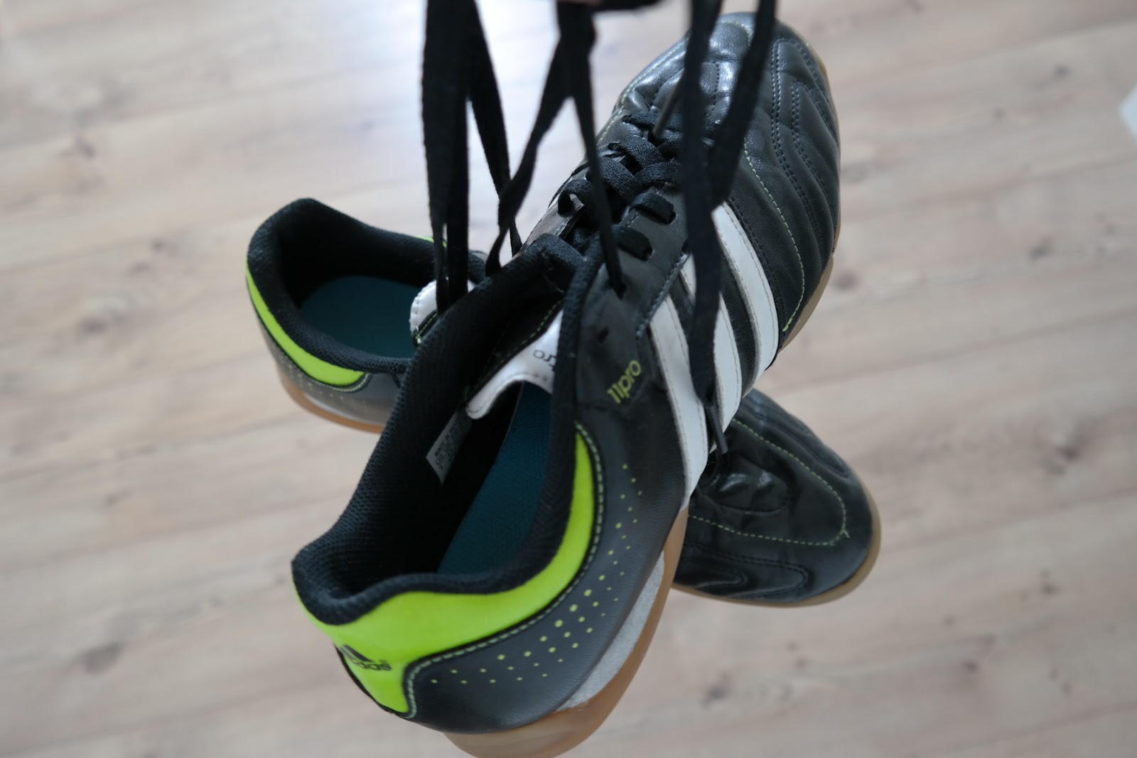 Atomlabor Blog - Finde deinen optimalen Fußballschuh mit SportScheck - Adidas