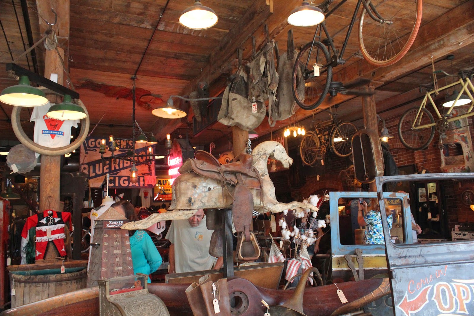 Snug Harbor Bay Antique Archaeology Nashville