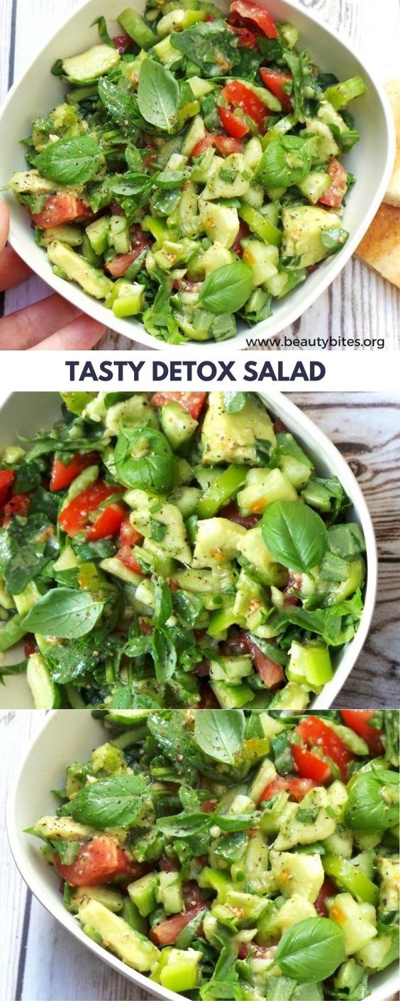 Tomato, Arugula And Avocado Salad