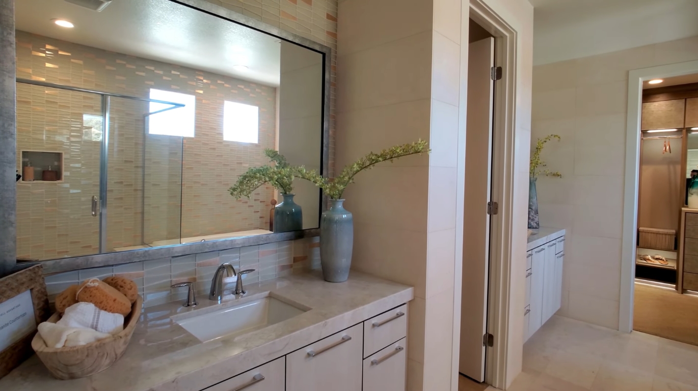 28 Photos vs. Model Home for Sale | Luxury Home in Santa Clarita, CA vs. Interior Design Tour