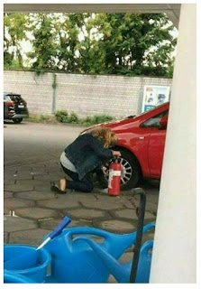 Majedar Images Of Stupid Peoples | यह हैं दुनिया के आठवें अजूबे जिनकी हरकतों के आगे बड़े से बड़ा नमूना भी अकल्मन्द लगता है majedar images, funny images, funny images in hindi