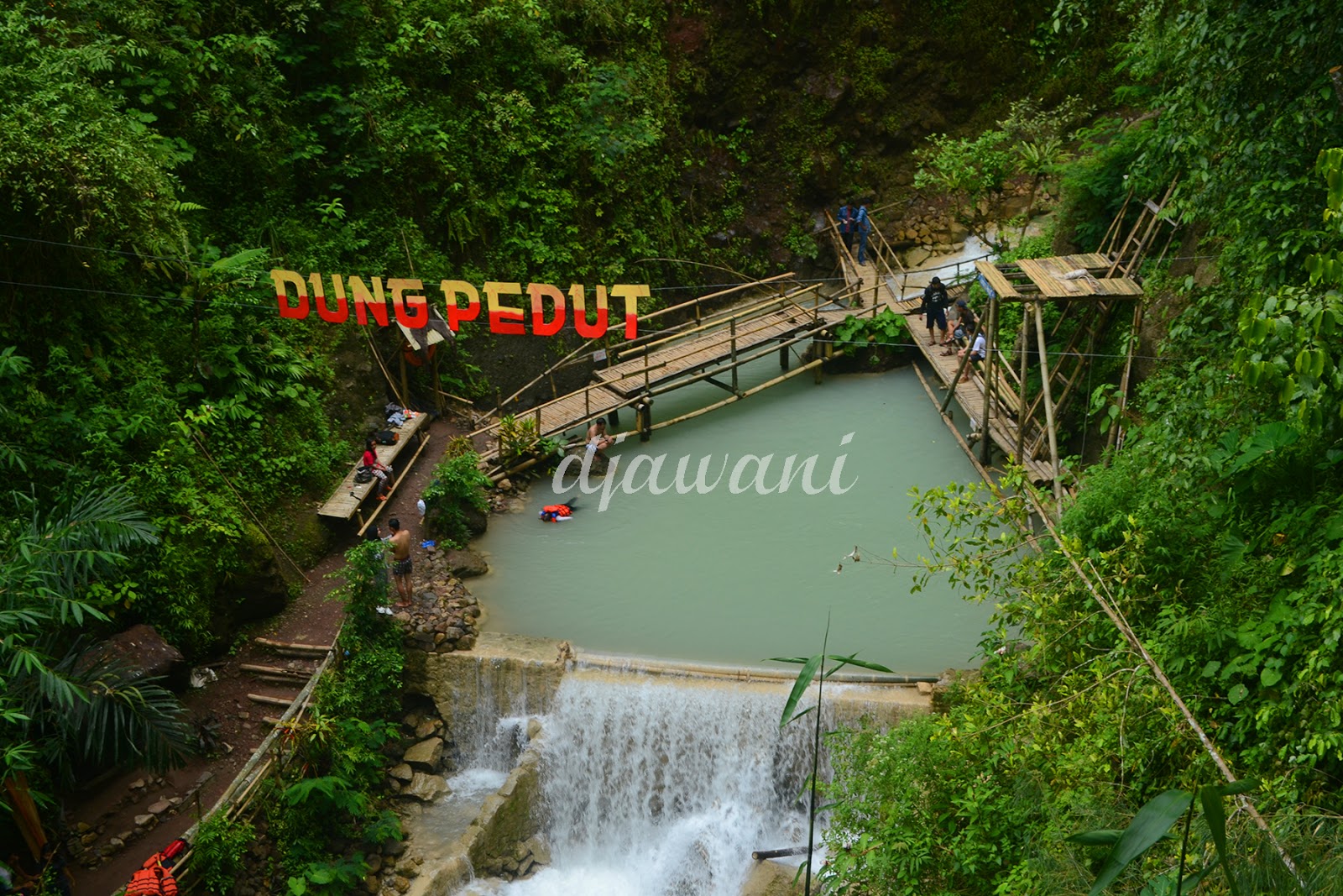 88 Gambar Air Terjun Pegunungan 88 Gambar Air Terjun Pegunungan