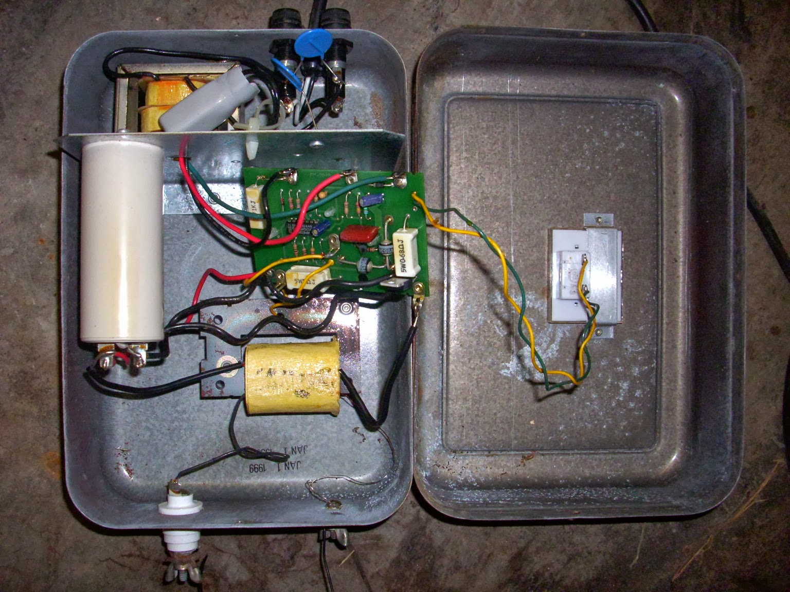 Steves Fix It Shop: Electric Fence Charger Repair