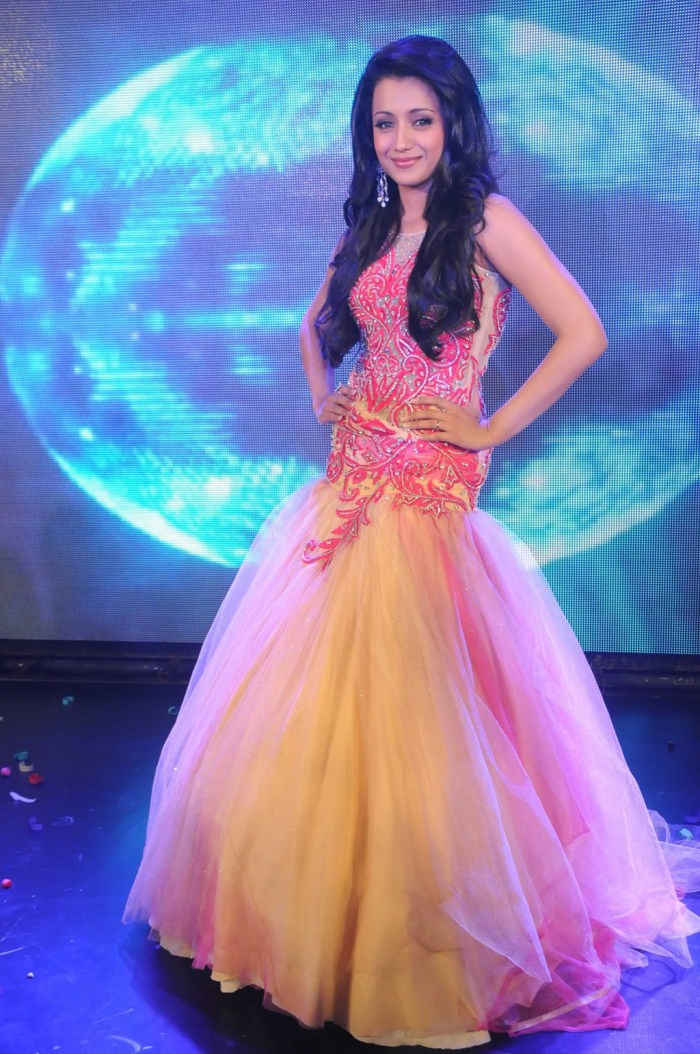 Trisha-Ramp-Walk-Stills-CF-07.jpg