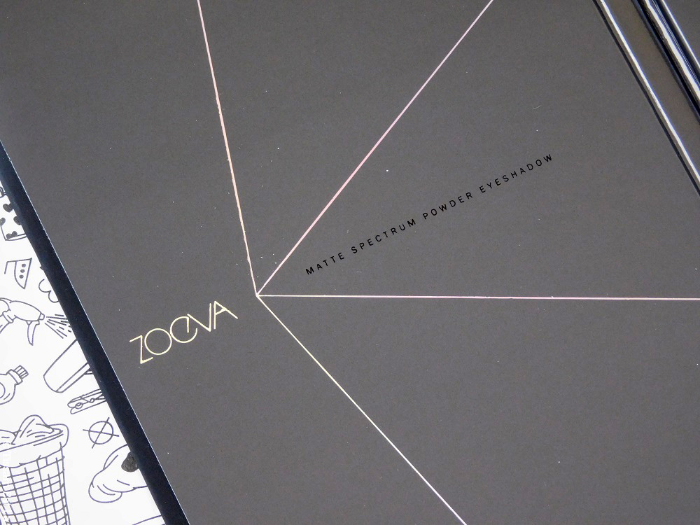 Zoeva Matte Spectrum Powder Eyeshadow Palette - Review & Swatches - Revue & Avis Zoeva Matte Spectrum Powder Eyeshadow Palette - Review & Swatches - Revue & Avis