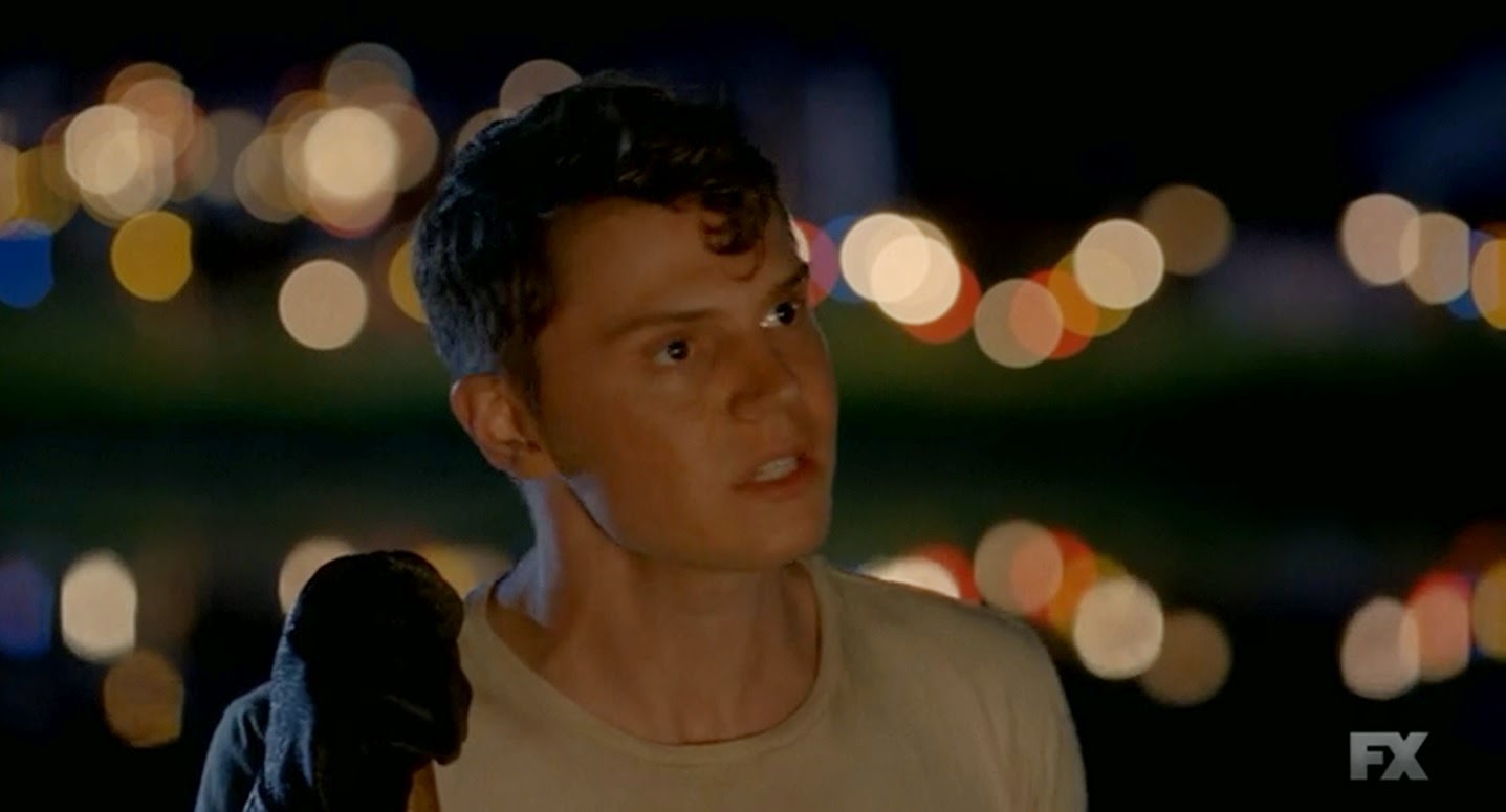 TV Recap American Horror Story (Freak Show) "Massacres and Matinees"