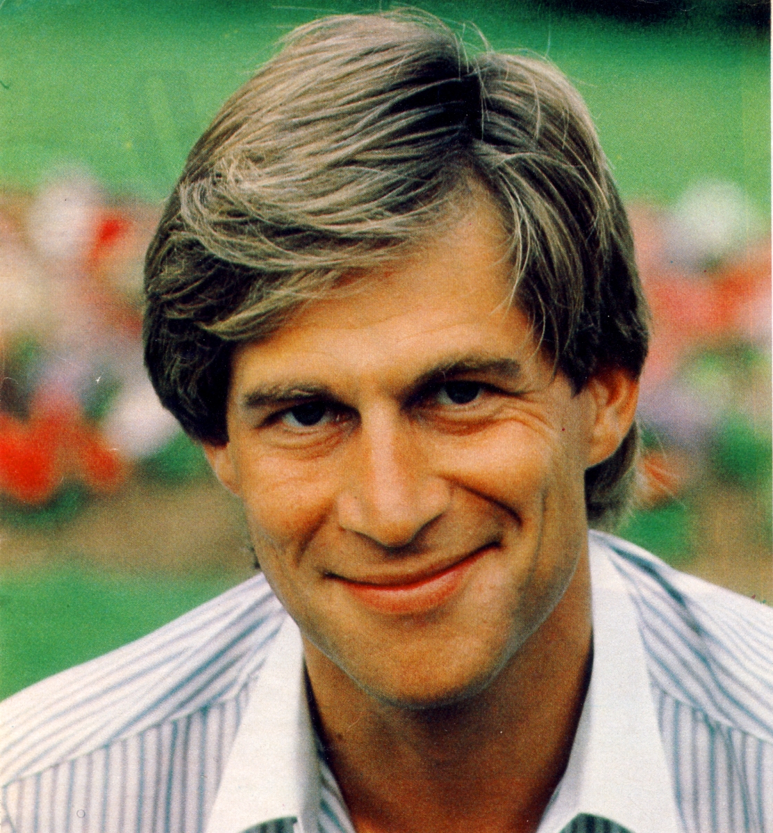 Simon Maccorkindale Simon Maccorkindale