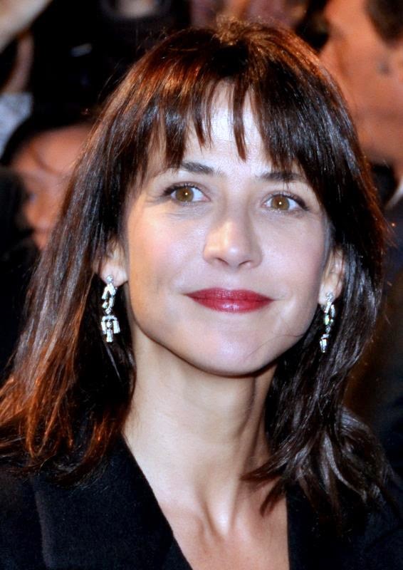 Beauty Queen Sophie Marceau Smile will brighten all | Lifestyle Fashion ...