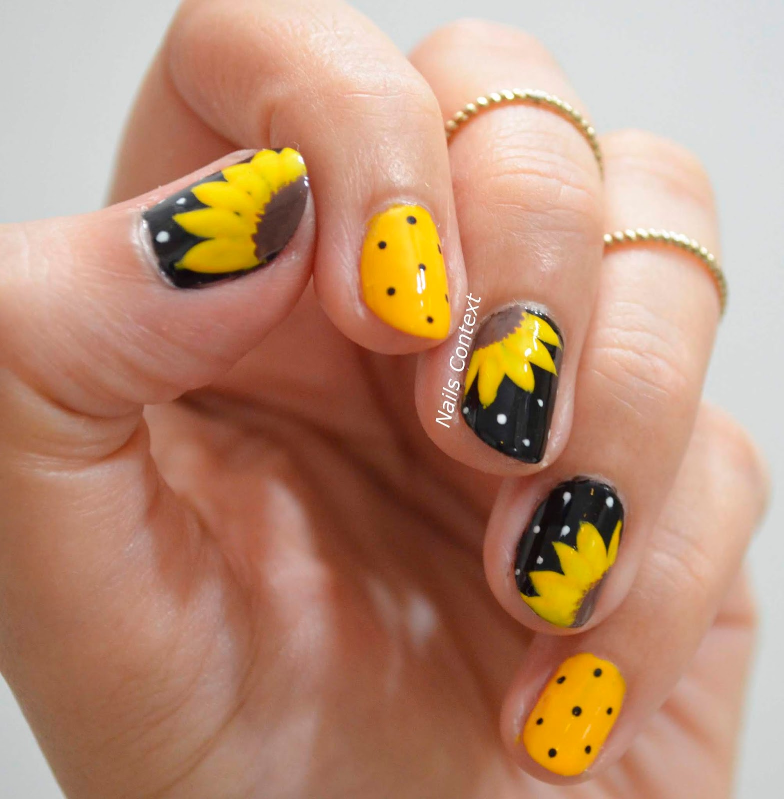 Nails Context: Sunflowers