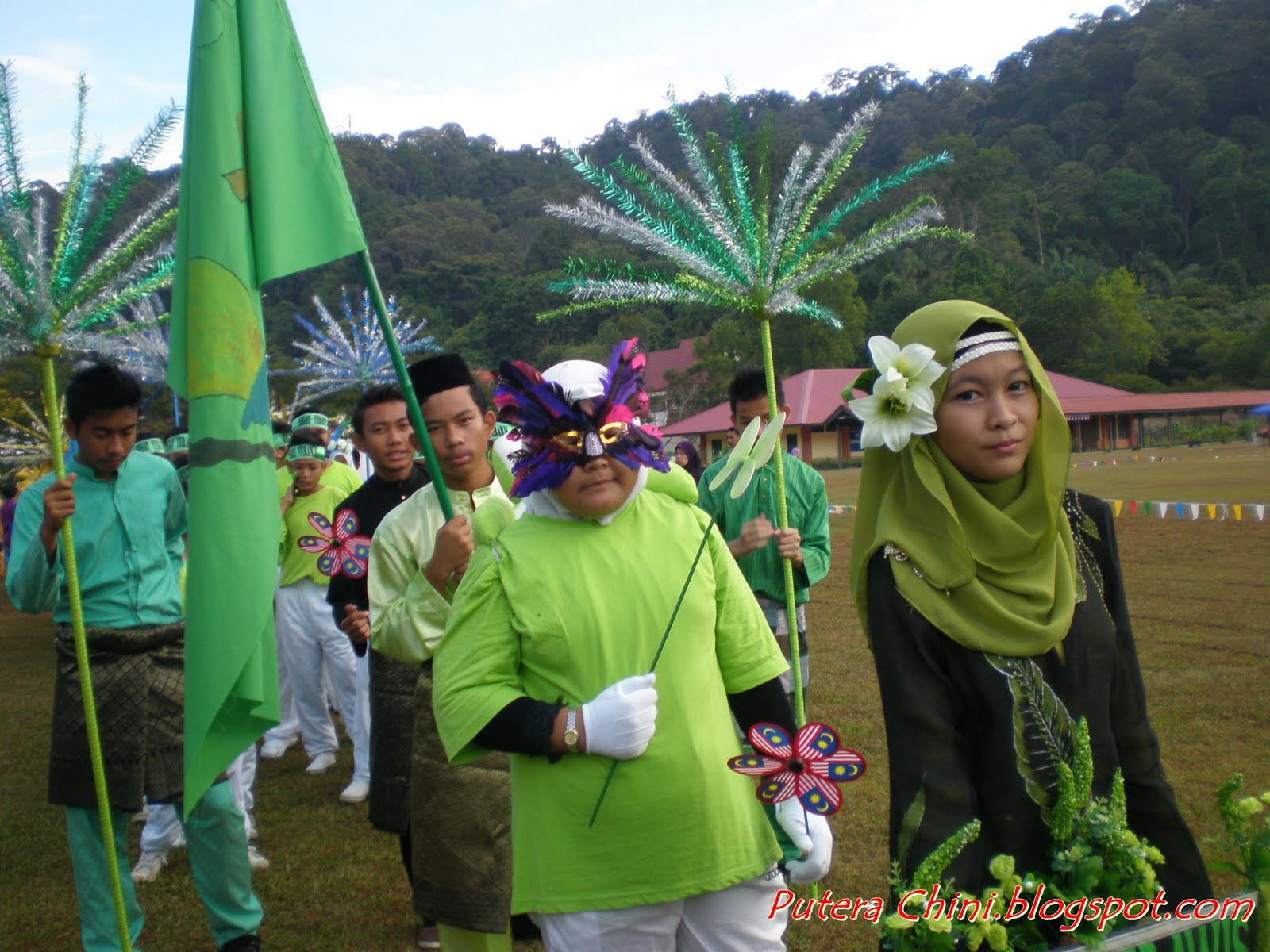Putera Chini: SMK TOK SERA, KUANTAN dalam ingatan :)