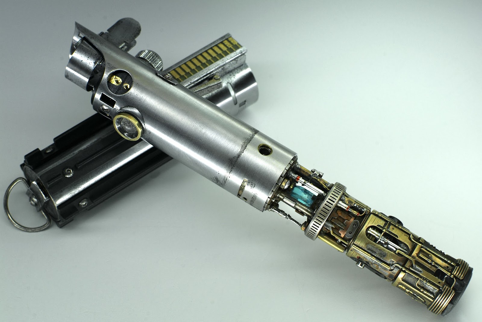 ROLIGHTSABERS Rey Episode 8 Lightsaber