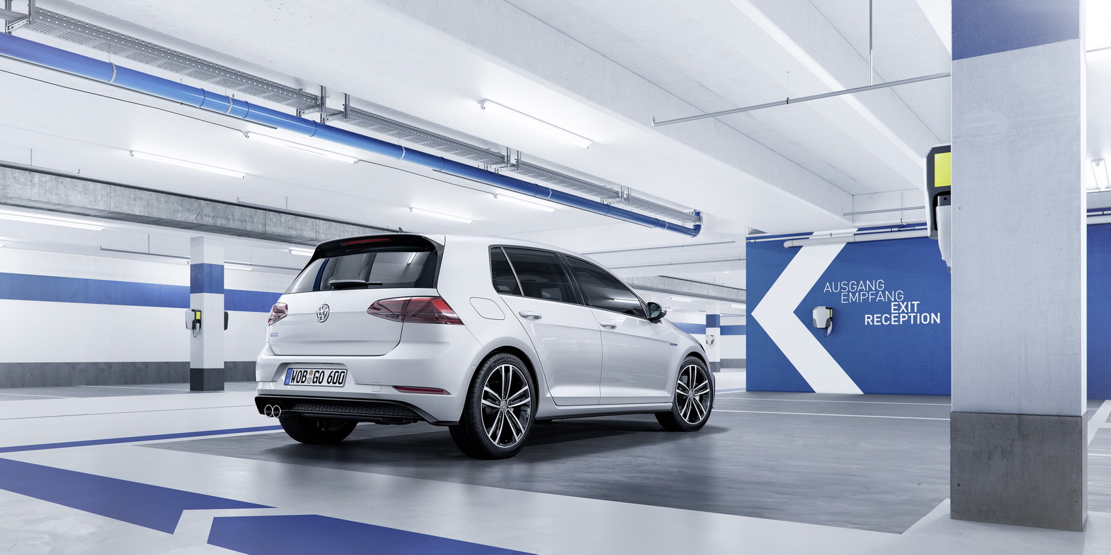 2016 - [Volkswagen] Golf VII restylée - Page 5 2017-VWGOLF-12