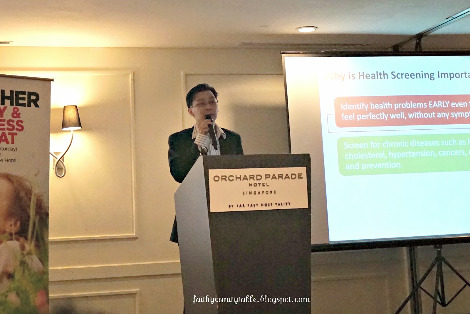 Dr Liu Han Ping Top Beauty Blogger Singapore
