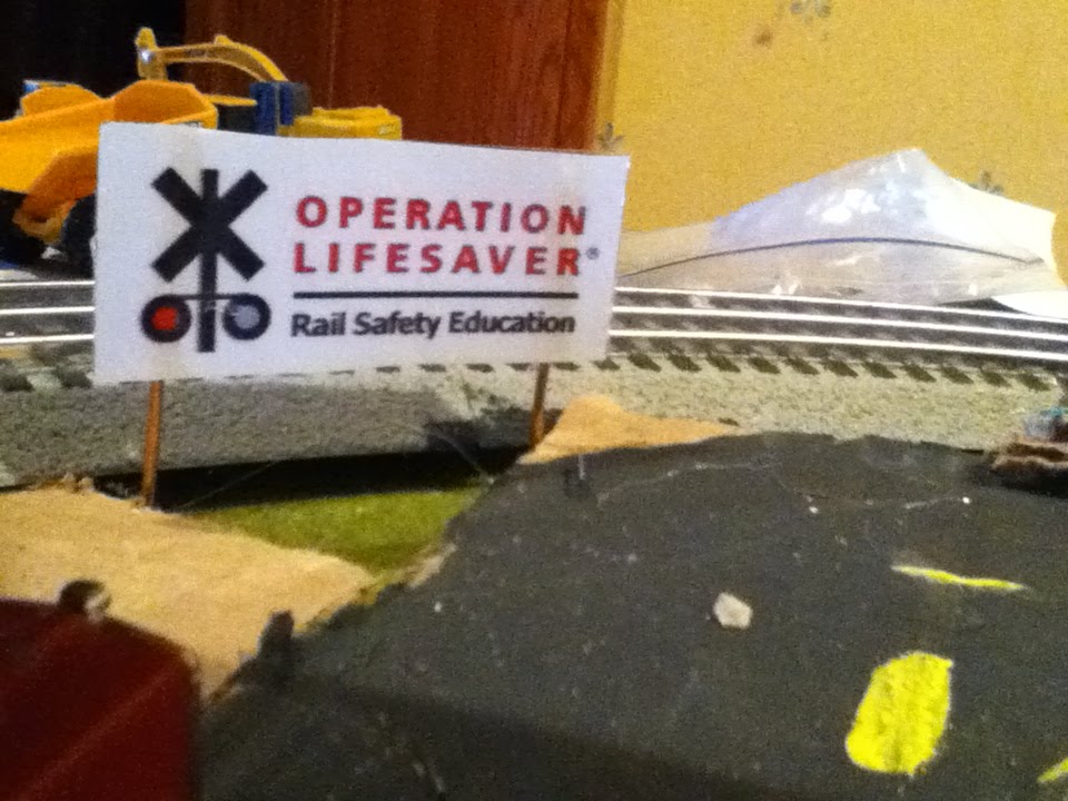 Model Railroad 101 Guide to Making Billboards And Signs