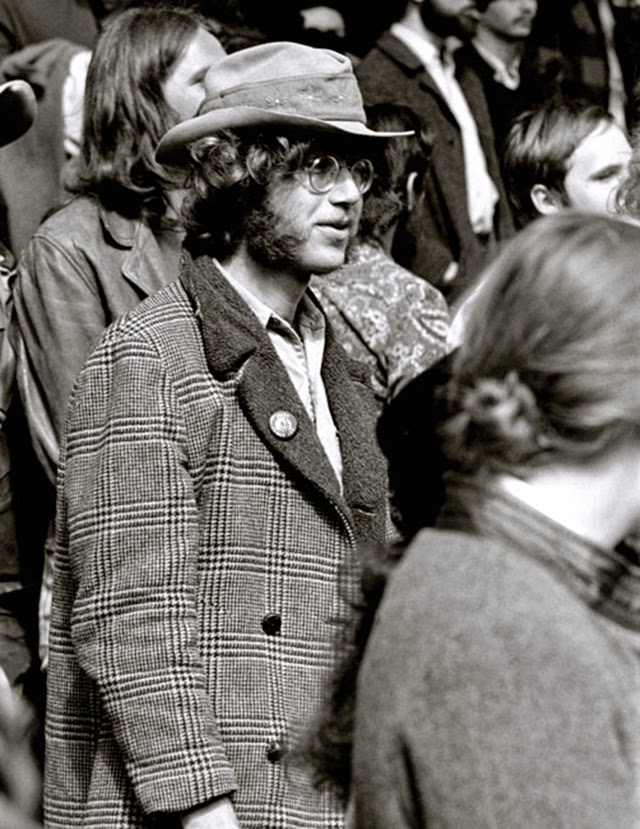 The Summer of Love in 1967: Hippie Life as It Happened in Haight - 20