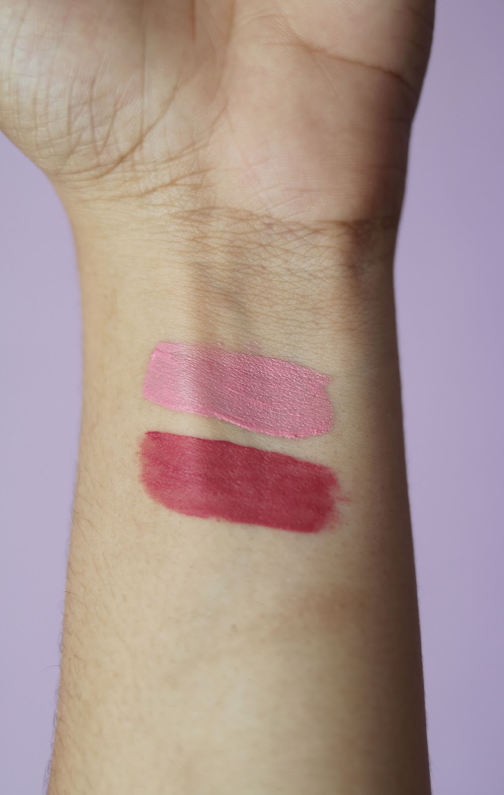 Essence Cosmetics , Essence cosmetiques , Essence , MATT MATT MATT LONGLASTING LIPGLOSS , revue , avis , rosemademoiselle , rose mademoiselle , blog beauté , paris , revue , avis , france , swatch ,