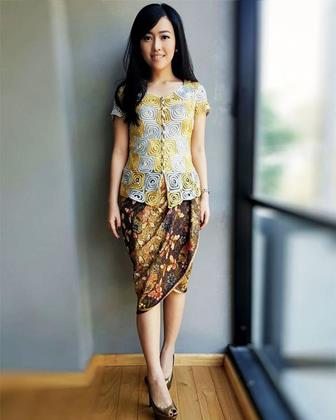 Inilah Contoh Model Baju Kebaya Untuk Wanita Tubuh Gemuk Dan Pendek