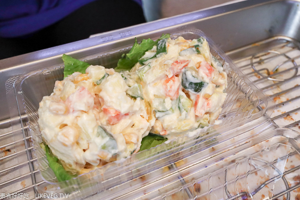 小青蛙美式素漢堡|平價素食漢堡巡迴胖卡,每天出現在不同地點 小青蛙美式素漢堡|平價素食漢堡巡迴胖卡,每天出現在不同地點