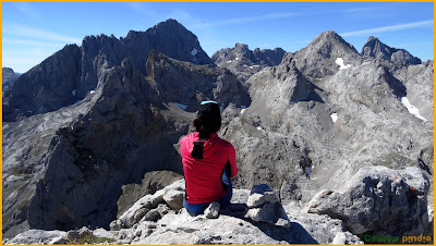 Cima de La Robliza Desde lo alto de la Robliza en Picos de Europa